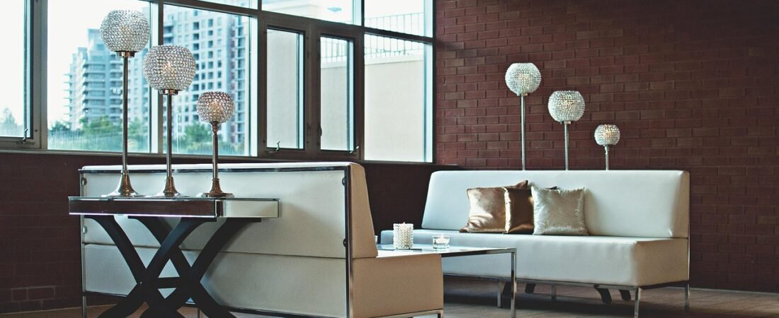 2026 Small-Space Design Trends for Rich-Feeling Tiny Apartments