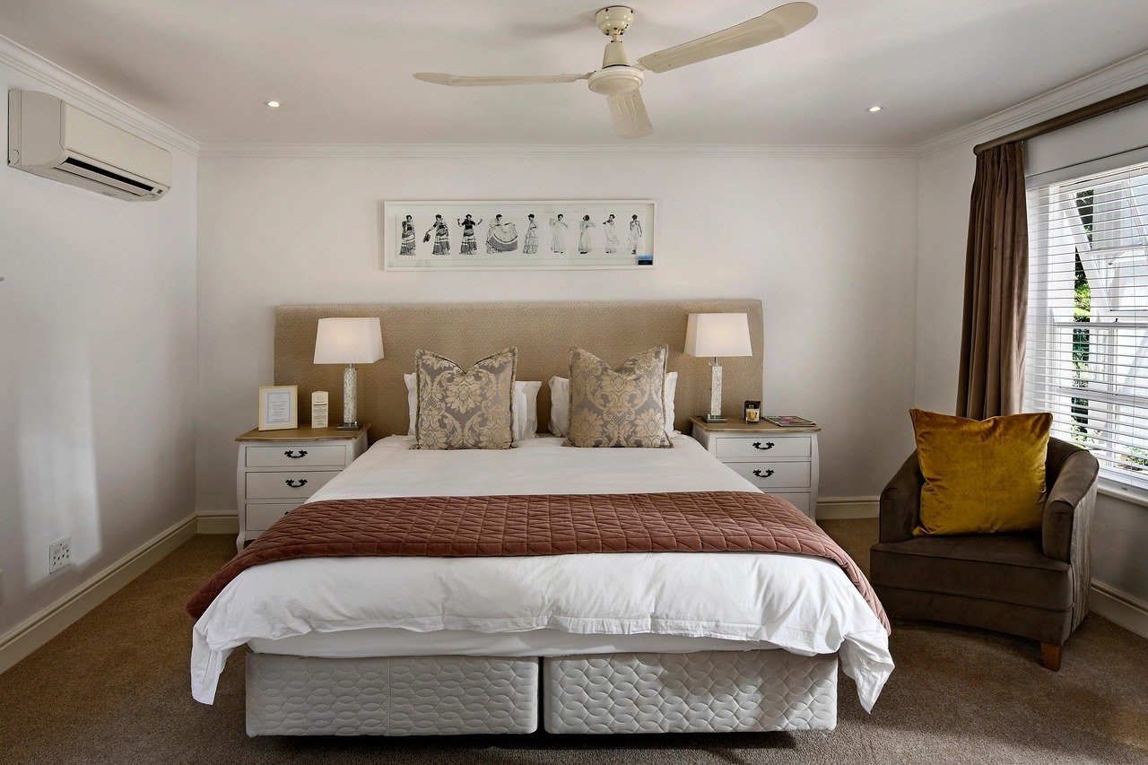 TikTok’s Designer Dorm Room Trend: Why It’s Going Viral