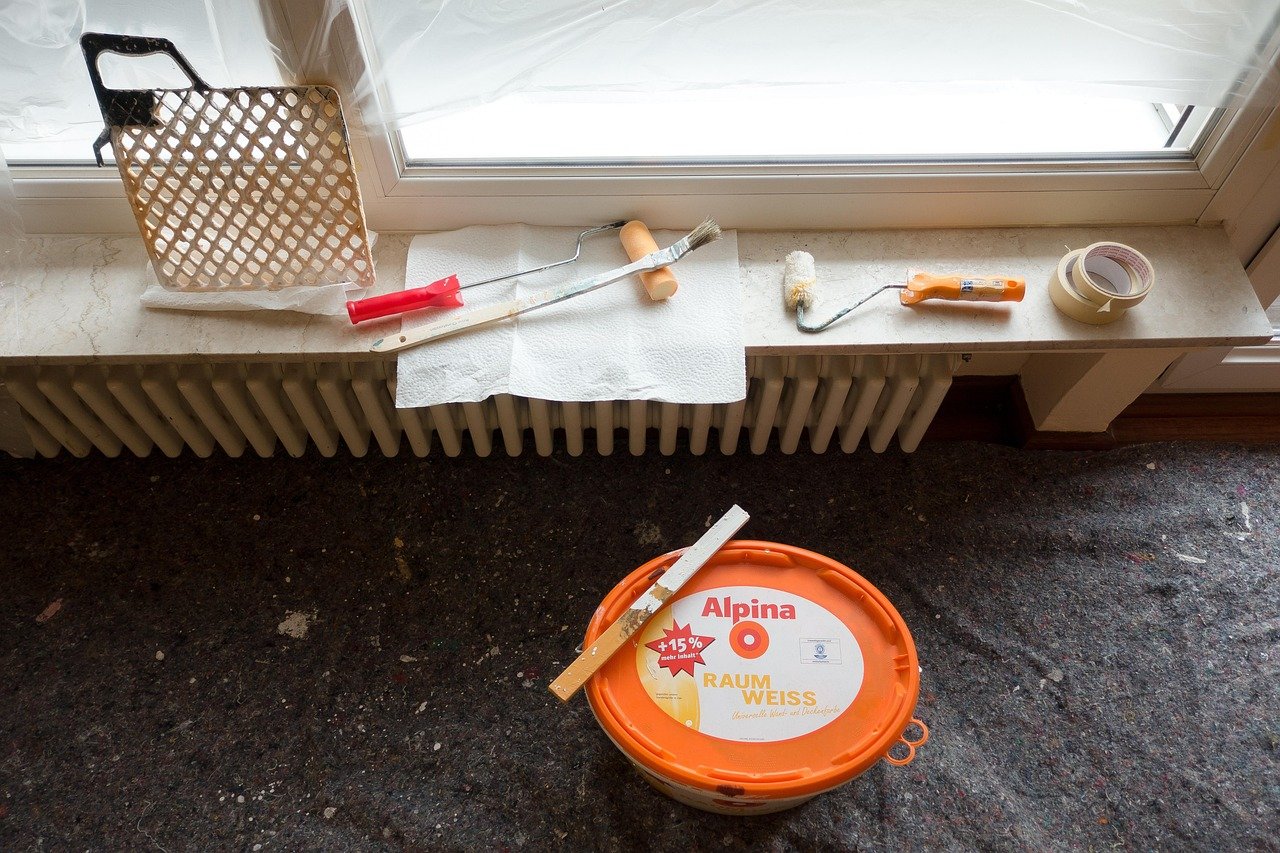 Painting wood floor base coat