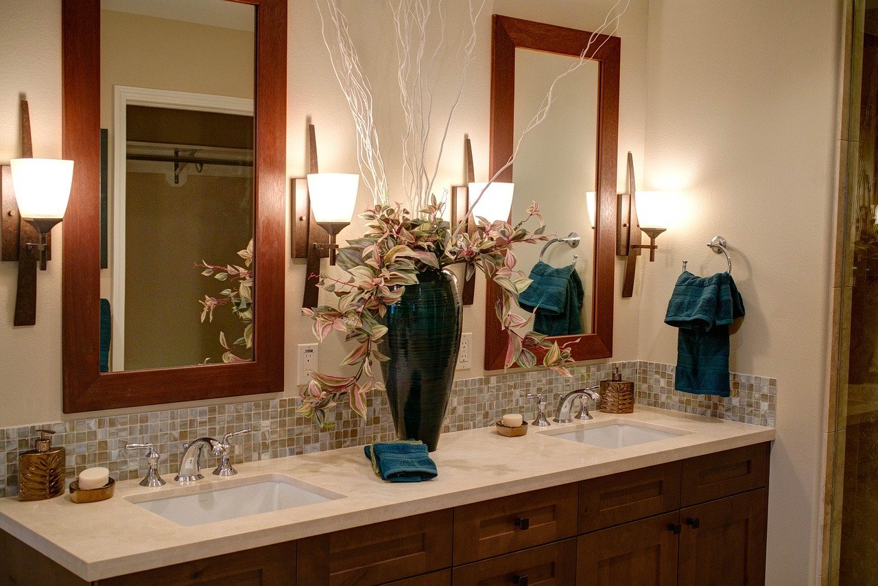 Bathroom Trends 2026: 7 Upgrades That Ditch the Builder Look
