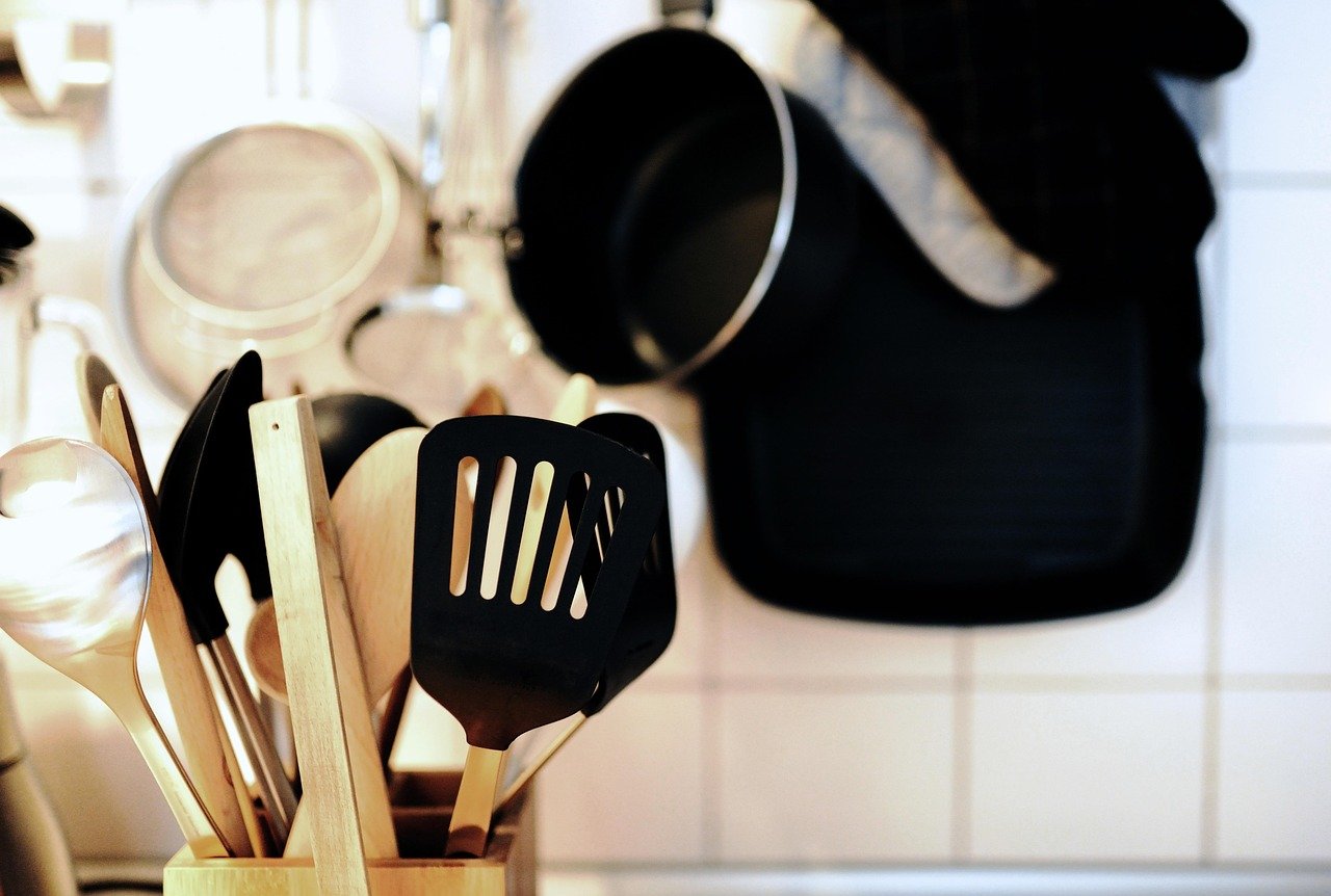 TikTok Viral Kitchen Finds That Solve Real Cooking Problems