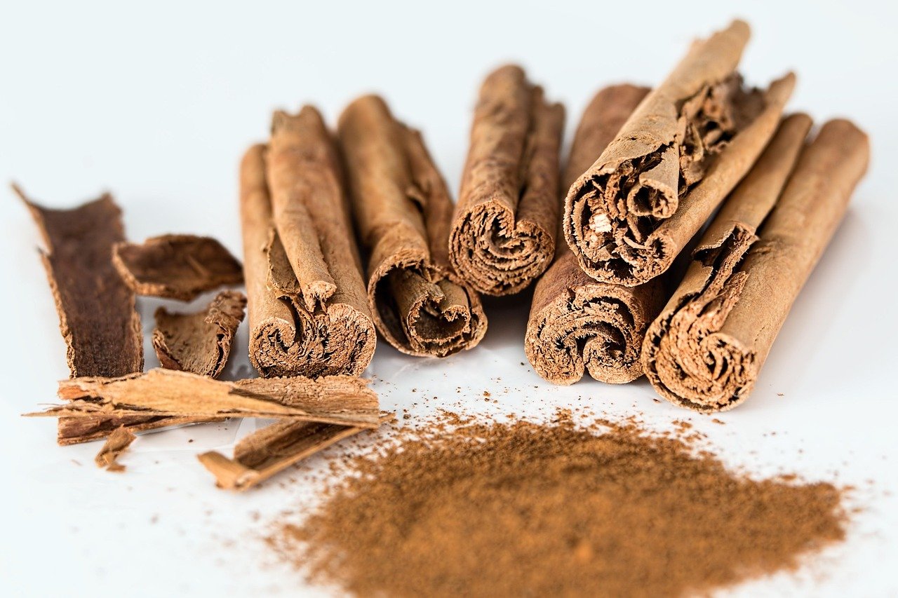 7 Viral Home Fragrance Finds That Make Fall Feel Cozy