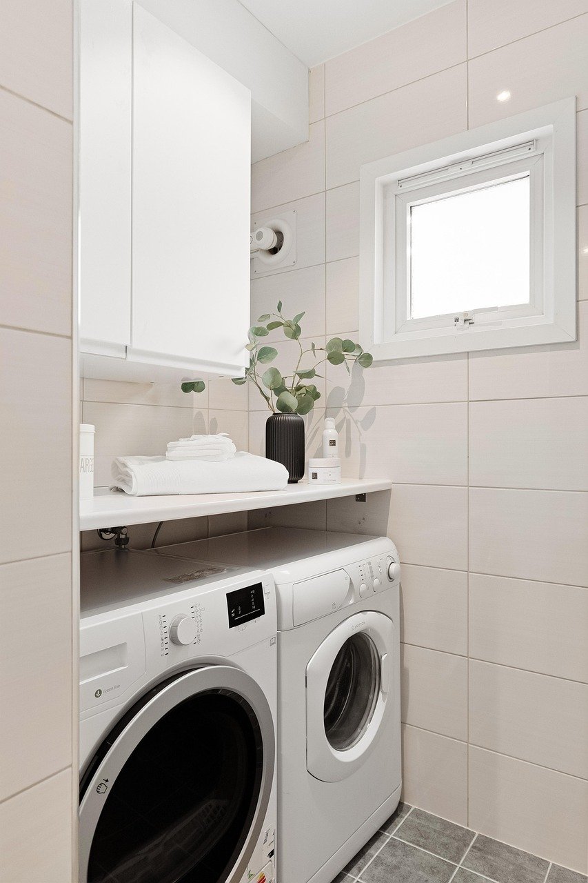 Invisible Laundry Rooms: 2026’s Hybrid Organization Trend