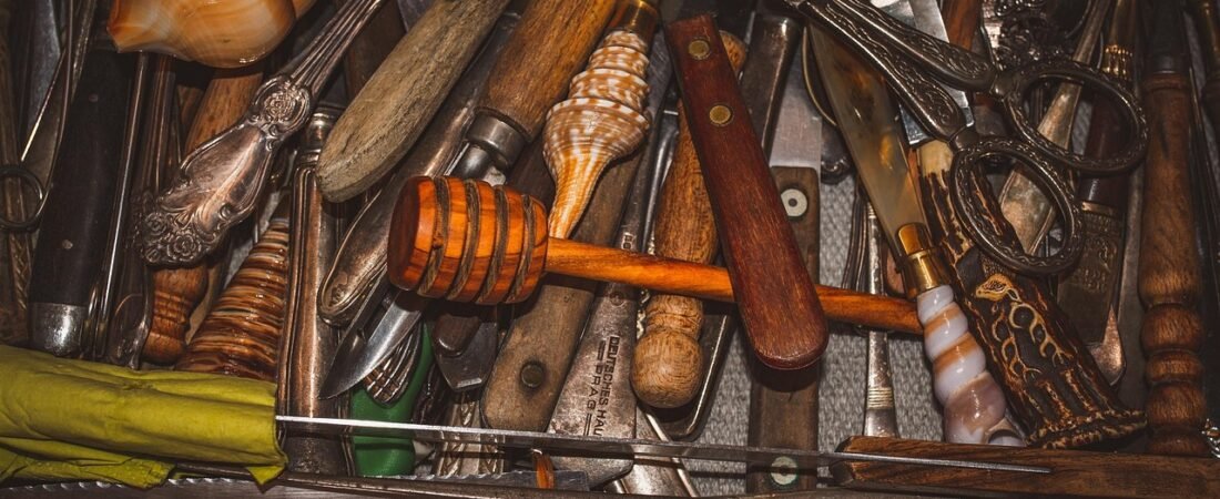 Named Decluttering Methods Are 2026’s Biggest Organizing Trend