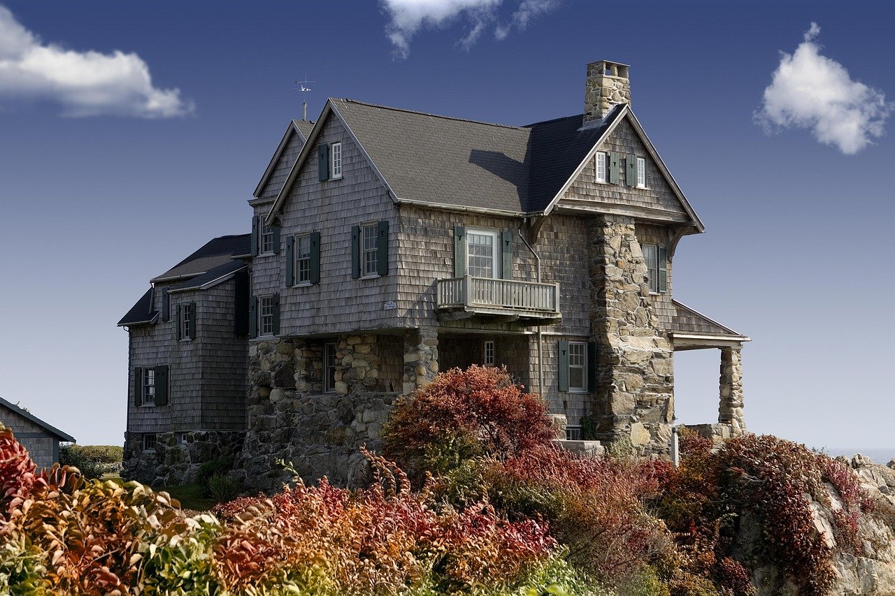 Why More Homeowners Are Renovating Instead of Moving in 2026