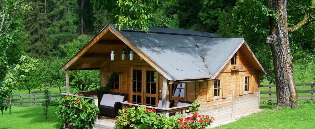 Multigenerational Home Design Trends 2026: ADUs & More