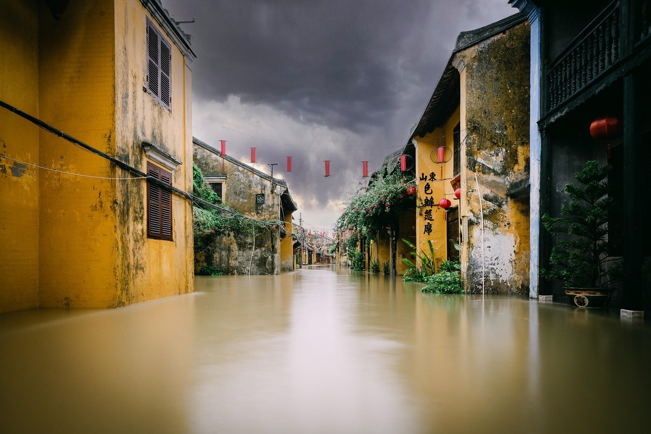 Climate Migration 2026: Insurance Costs Redraw the Housing Map