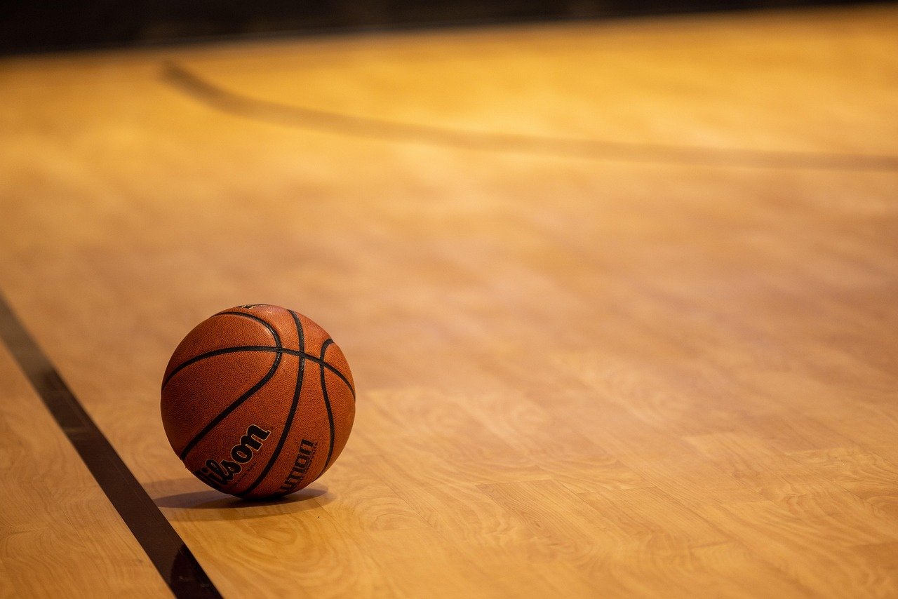 Sports Hub Trends 2026: 8 Upgrades Replacing the Man Cave