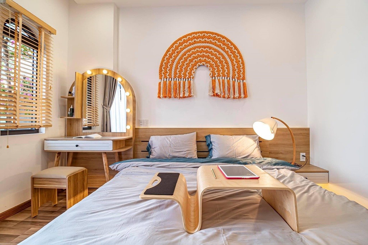 Cordless Lamps Are Officially 2026’s Lighting Trend