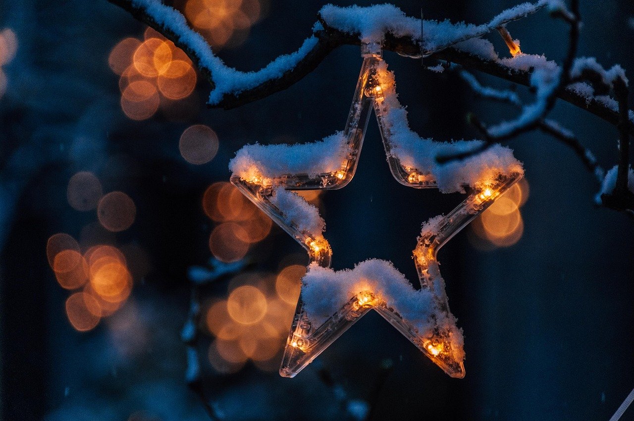 Viral Christmas Decor Finds That Save Space in Small Homes
